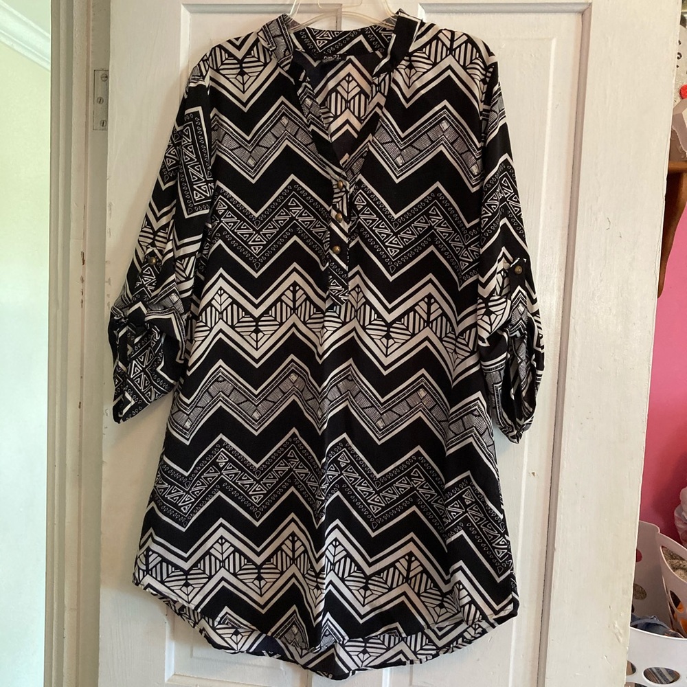 Black and white Aztec print dress